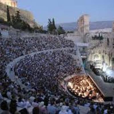 Δρώμενα, χοροί και τραγούδια από την Κρήτη και τον Πόντο για πρώτη φορά στο Ηρώδειο, 4 Οκτωβρίου