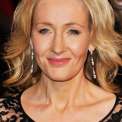Γιατί ζήτησε συγγνώμη η J.K Rowling;