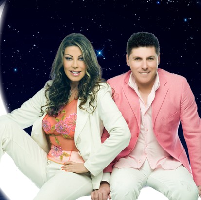 Άντζελα Δημητρίου & Δημήτρης Γιώτης απο 14/4 στο Παραλία live