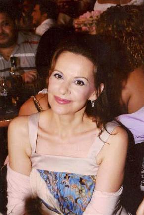 Ελένη  Γιαννατσούλια (στιχουργός)