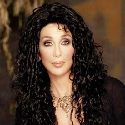 Cher: Βγήκε στους δρόμους με την μάσκα ομορφιάς στο πρόσωπο!