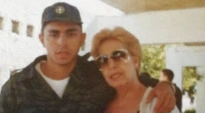 Η άγνωστη, συγκλονιστική ιστορία με τον υιοθετημένο γιο της Πόλυς Πάνου