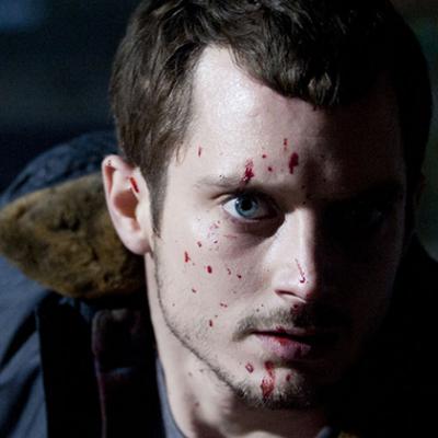 Οι δολοφονικές τάσεις του Elijah Wood συνεχίζονται