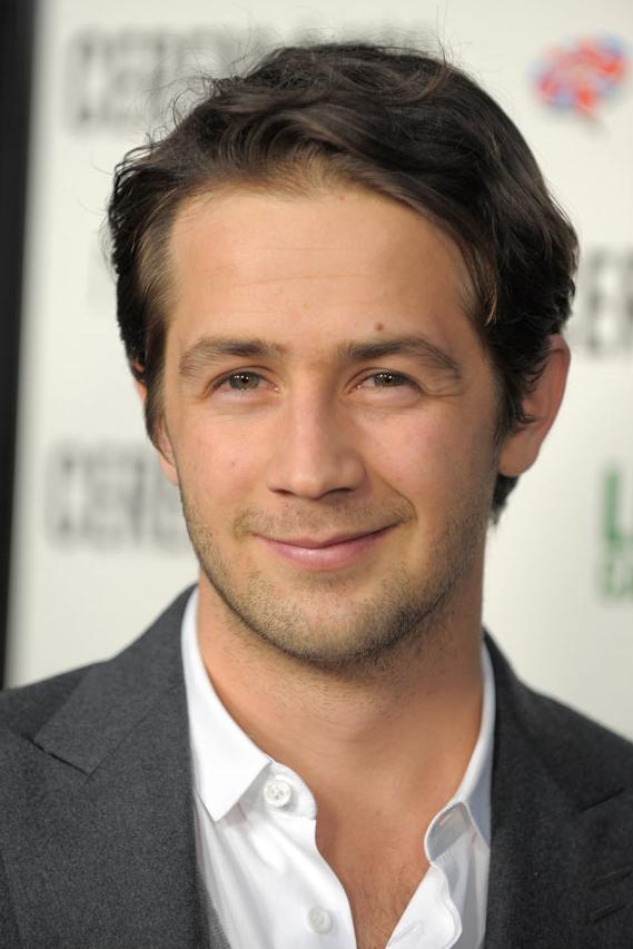 Μάικλ Αντζάρανο