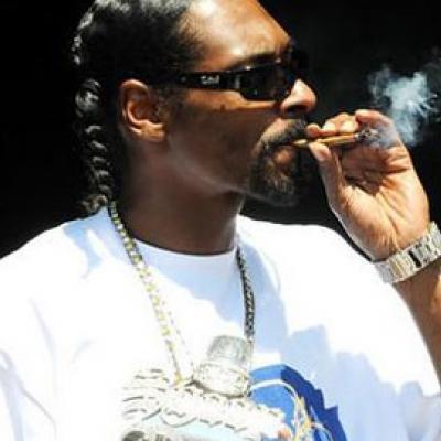 Το μανικιούρ του Snoop Dogg!