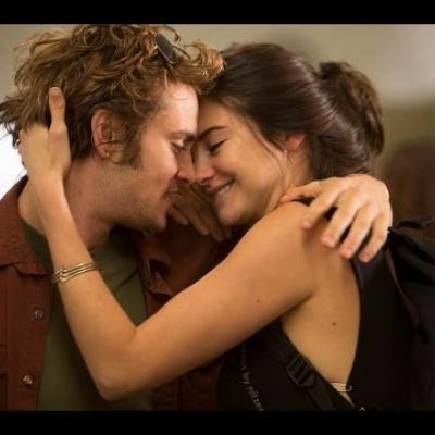 Η Shailene Woodley σε σέξι απόσπασμα του «White Bird in a Blizzard»