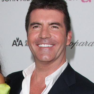 Ελληνίδα απείλησε τον Simon Cowell