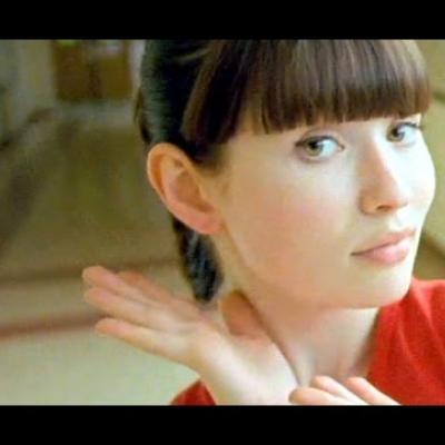 Η Emily Browning είναι αξιαγάπητη στο νέο trailer του «God Help the Girl»