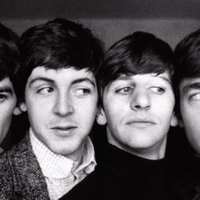 Στο σφυρί σπάνιες αδημοσίευτες φωτογραφίες των Beatles που δεν έχουν δει το φως της δημοσιότητας ποτέ!
