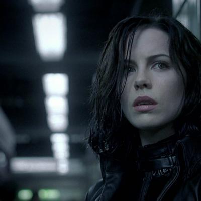 Η Kate Beckinsale ξαναφορά τη στολή της για το «Underworld 5»