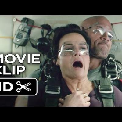 H Carla Gugino εμπιστεύεται τη ζωή της στον Dwayne Johnson στο «San Andreas»