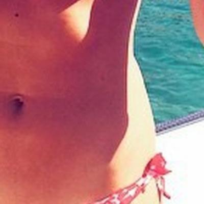 Ανέβασε στο Instagram φωτογραφία της με μαγιό και.. 