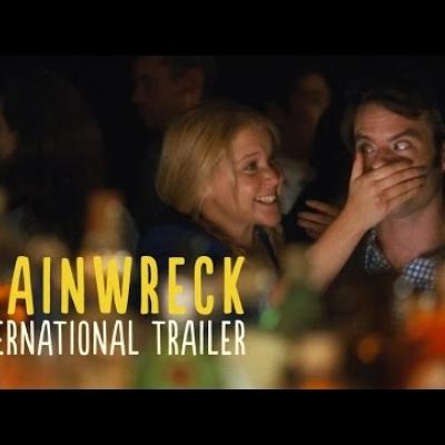 Η Amy Schumer και ο Bill Hader στο νέο trailer του κωμικού «Trainwreck»