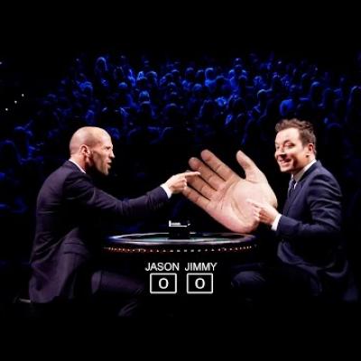 Jimmy Fallon & Jason Statham παίζουν 