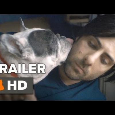 Ο Jason Schwartzman είναι απροσάρμοστος στο πρώτο trailer του «7 Chinese Brothers»