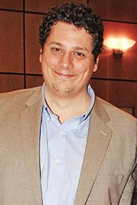 Θανάσης  Βαρθακούρης 