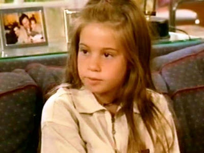 Η Κορίνα από το «Πάτερ Ημών» έγινε δημοτική σύμβουλος. Τι λέει 20 χρόνια μετά για το σίριαλ που την ανέδειξε