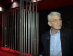 Ο Γιάννης Μπουτάρης σε οίκο ανοχής: «Χρησιμοποιώ βοηθήματα σεξουαλικής διέγερσης»