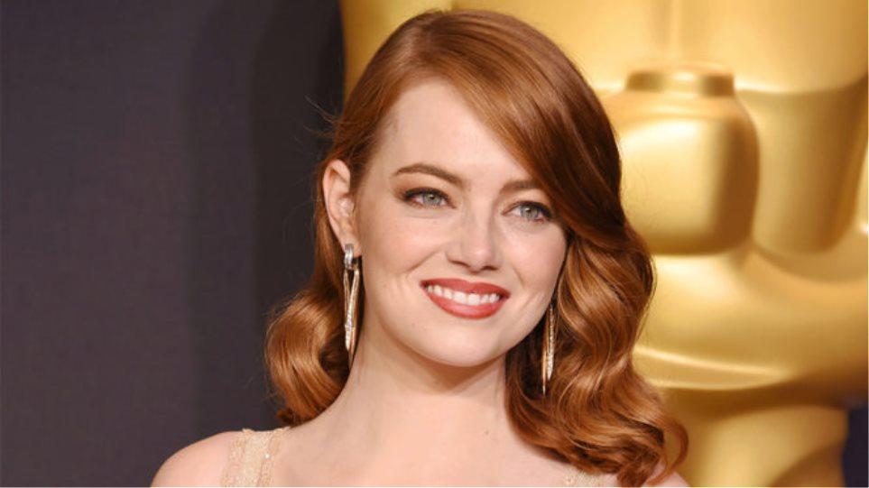 Emma Stone: Όσα δεν ξέρεις για το αγαπημένο κορίτσι του Hollywood!