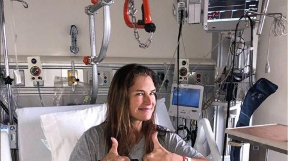 Στο νοσοκομείο η Brooke Shields - Το μήνυμα στους θαυμαστές της 