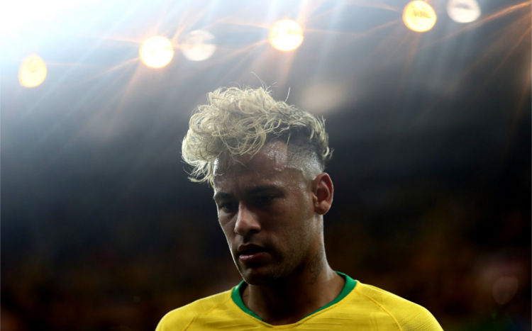Ποιός σε κουρεύει βρε Neymar Jr;