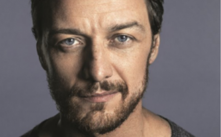 Από τα γυρίσματα στο... νοσοκομείο ο James McAvoy