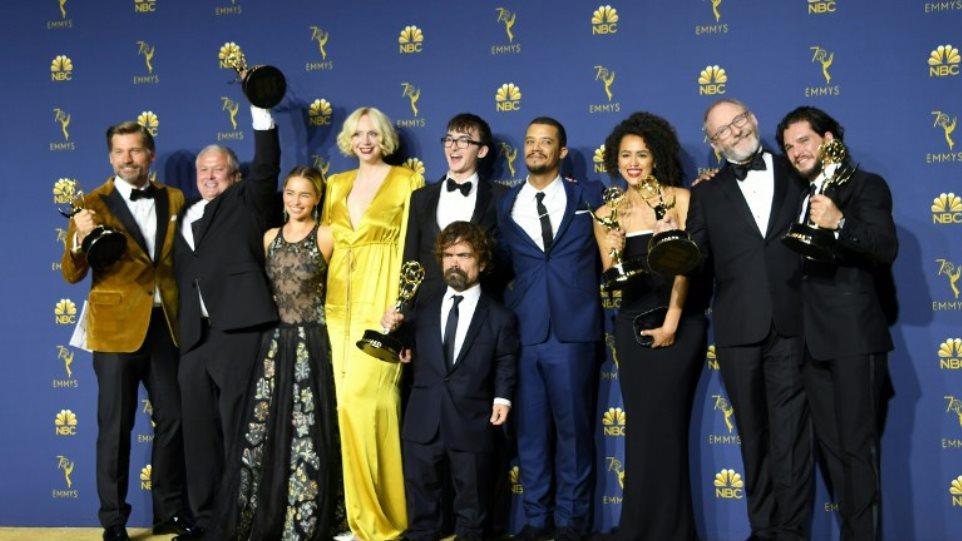 Emmy 2018: Θριαμβευτικό comeback του GoT, συγκίνηση και... προτάσεις γάμου σε μια επεισοδιακή απονομή