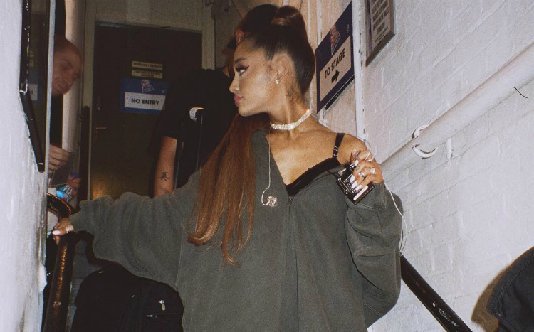 O λόγος που η Ariana Grande δεν πήγε στα Emmy