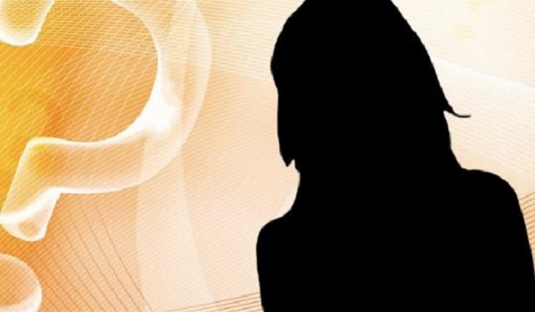«Είπα θέλω να γίνω δημοσιογράφος και μου είπε: ''Δεν θα έχεις γκόμενο ποτέ σου'' »