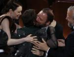 Όσκαρ 2019: Τα δάκρυα του Λάνθιμου όταν κέρδισε το βραβείο Ά Γυναικείου ρόλου η Olivia Colman