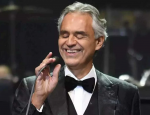 Αντρέα Μποτσέλι: O Ιταλός τενόρος αποκάλυψε πώς νόσησε από κορονοϊό