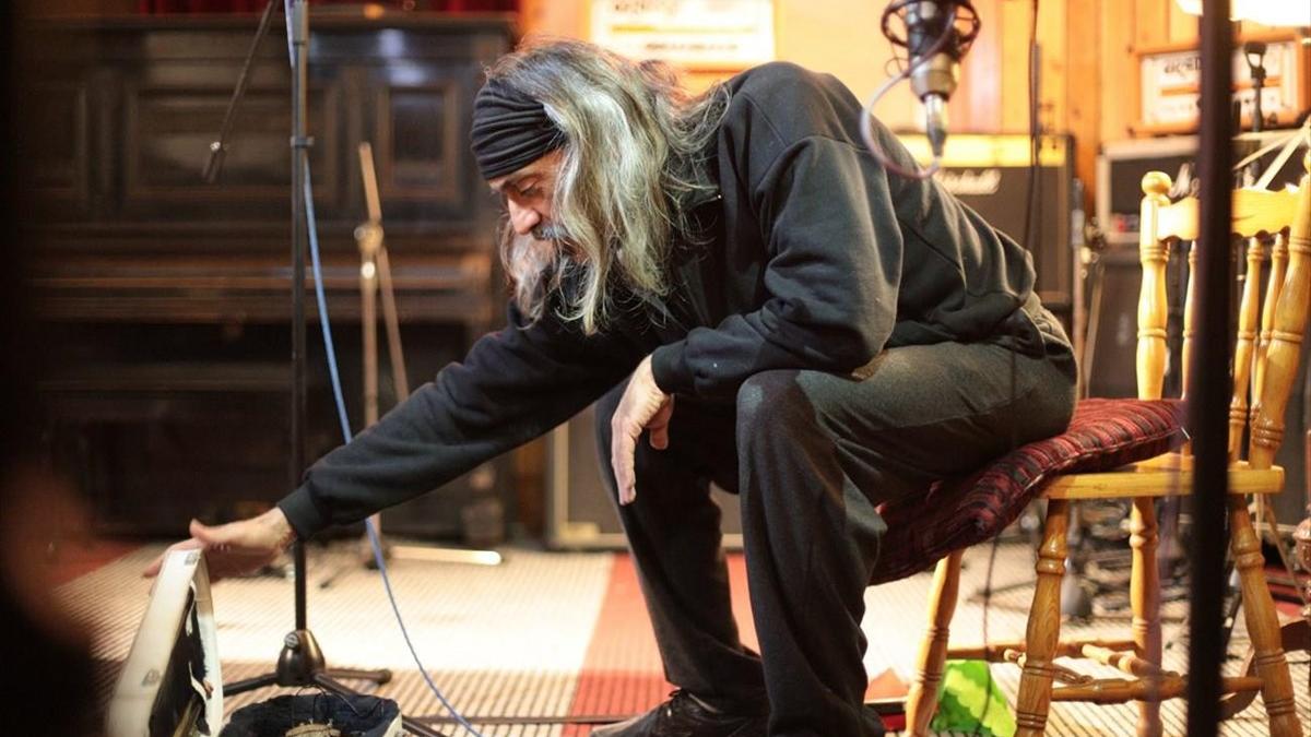 Οι Χαΐνηδες γιορτάζουν 30 χρόνια πορείας στο τραγούδι