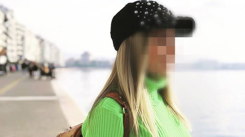 Επίθεση με βιτριόλι – «Η Ιωάννα κοιμάται και ξυπνάει με μια ειδική μάσκα»