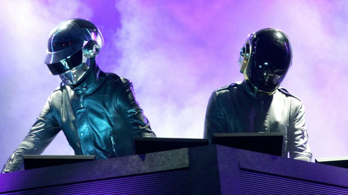 Οι Daft Punk ανακοίνωσαν τη διάλυσή τους μετά από 28 χρόνια!