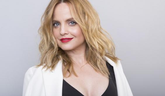 Η συγκλονιστική εξομολόγηση της Μίνα Σουβάρι για τη σεξουαλική κακοποίηση που έχει υποστεί