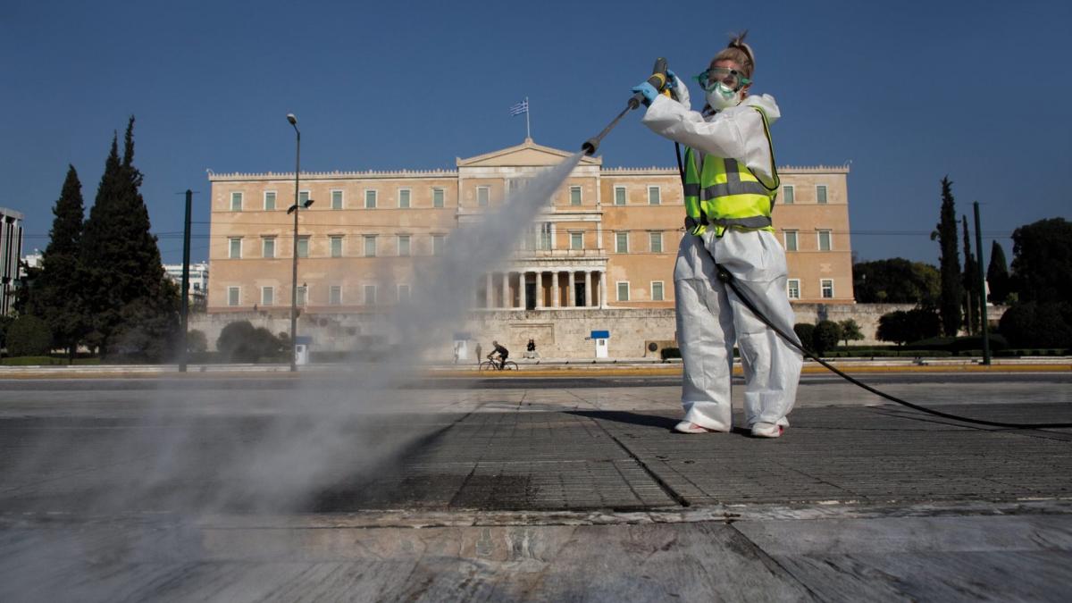 Oι «Παρόντες» του Γιώργου Αυγερόπουλου με ελεύθερη είσοδο