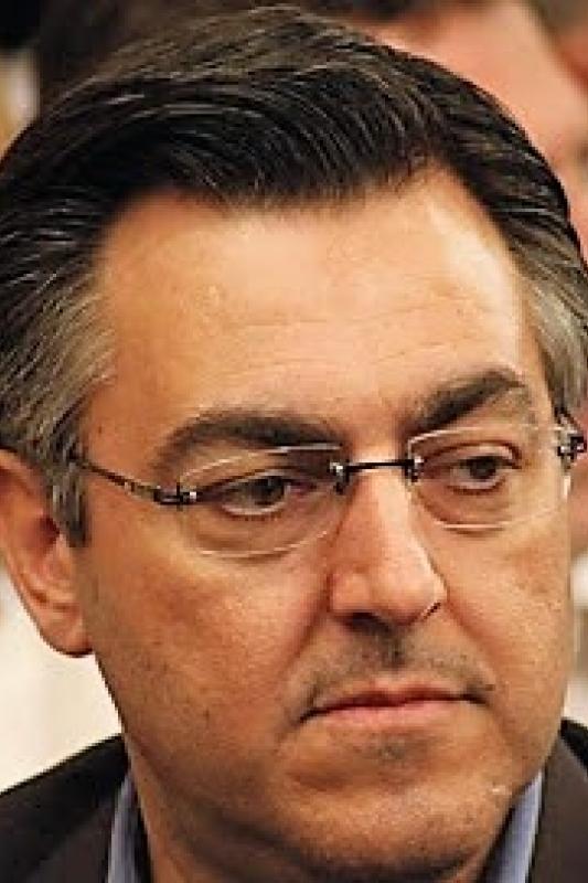 Άρης Σπίνος