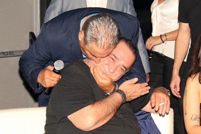 Κατέρρευσε ο Ζαφείρης Μελάς για τον Βασίλη Καρρα:  Διέκοψε τη σύνδεση ο Παπαδάκης 