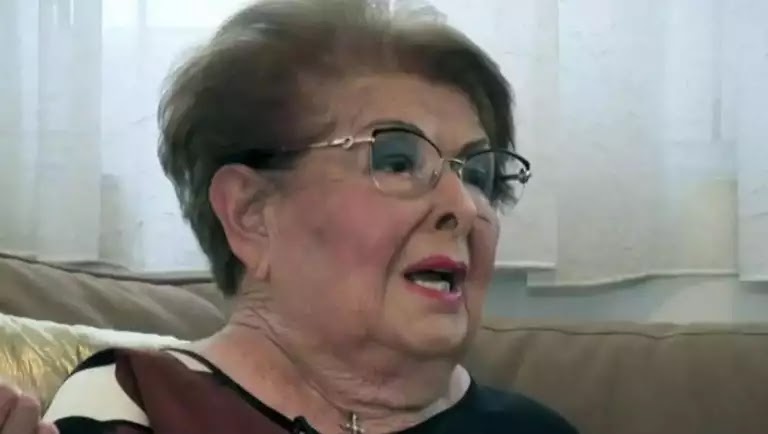 Βέφα Αλεξιάδου: «Ξαφνικά μελανιάζουν τα χέρια μου και άνοιξαν πληγές»