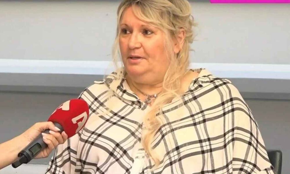 Καίτη Φίνου: «Δεν μπορώ να καταλάβω γιατί έμεινα και “έφυγαν” οι αδελφές μου»