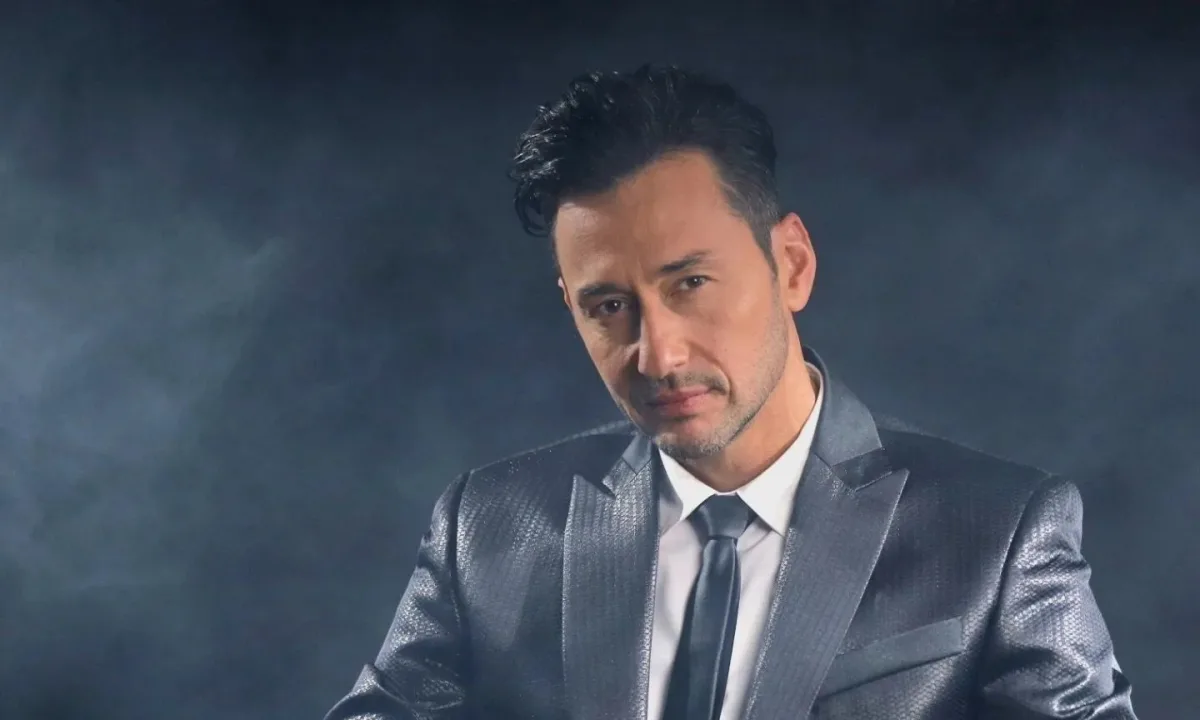 Πάνος Καλίδης: «Έχω κάνει μπότοξ – Το σεξ είναι απαραίτητο μετά το φαγητό»