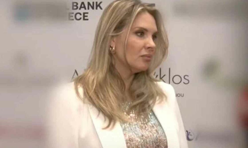 Χριστίνα Αλούπη: Μου είχαν προτείνει 30.000 ευρώ για γυμνή φωτογράφηση αλλά αρνήθηκα