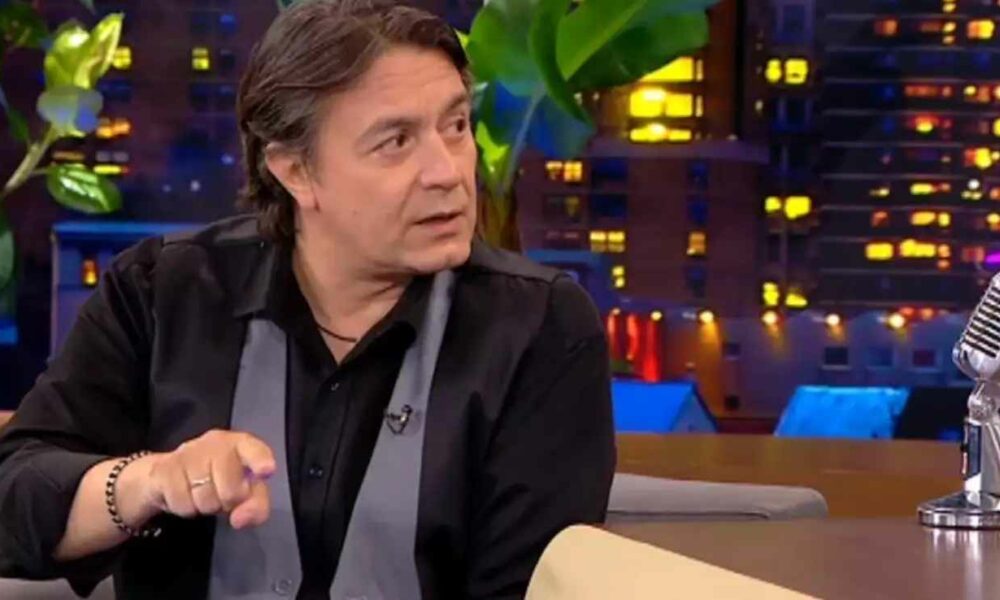 Γιάννης Κότσιρας: «Το να επιβιώνεις σε αυτή τη χώρα γίνεται από θαύμα»