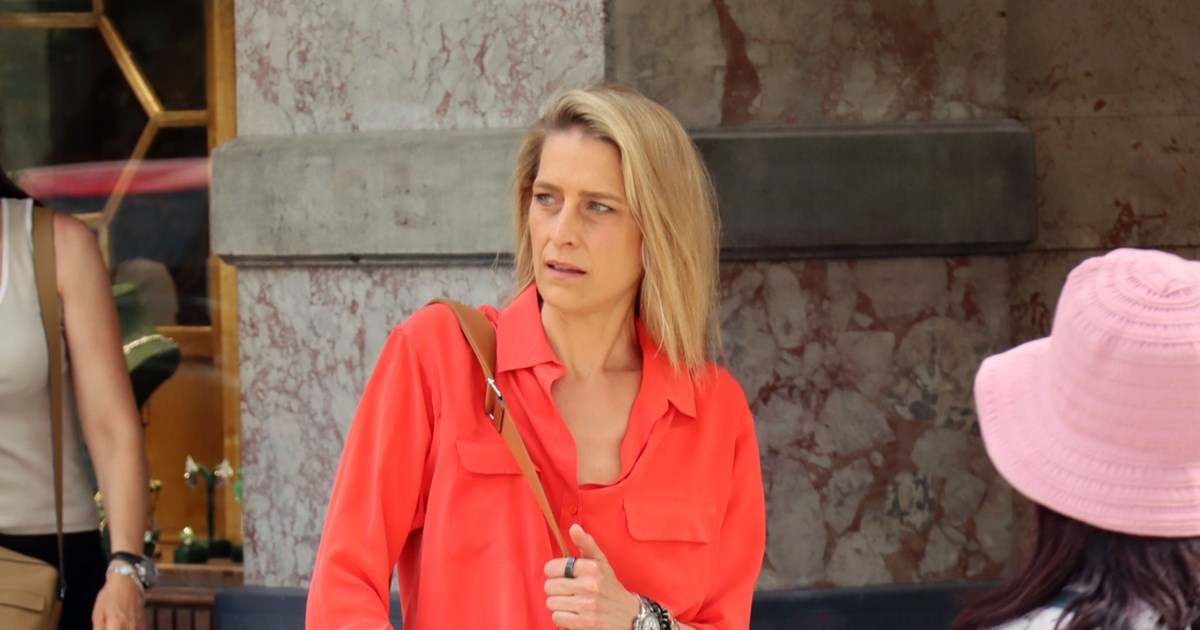 Τατιάνα Μπλάτνικ: Πήγε στη λαϊκή και δείχνει τι αγόρασε - Χαιρετούσε τους παραγωγούς μιλώντας ελληνικά
