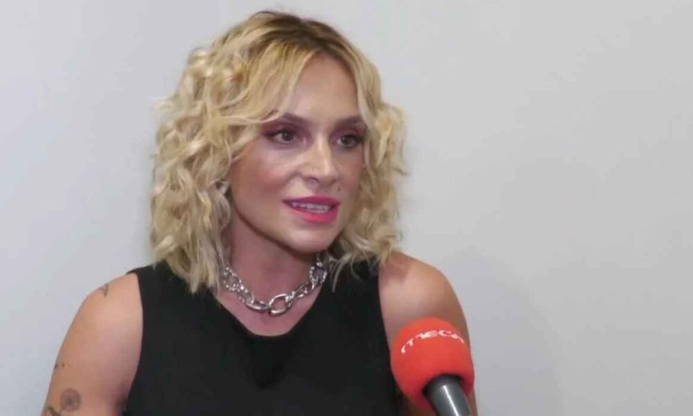 Ζουγανέλη για Μποφίλιου: «Η ιδεολογία δεν φαίνεται από τα φουστάνια»