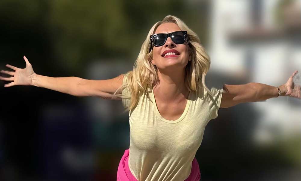 Ελένη Μενεγάκη: «Δεν μετράω πλέον χρόνια μετράω στιγμές»