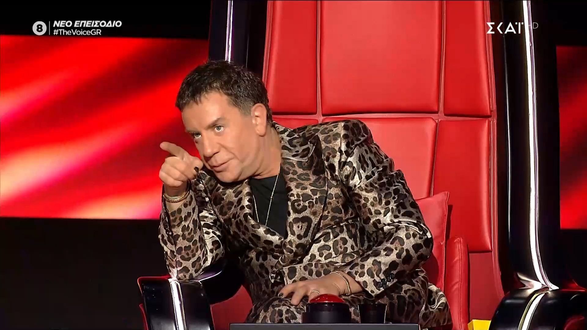 Το έκανε ο Μαζωνάκης! Έκλεψε τη Μαρίνα την τελευταία στιγμή