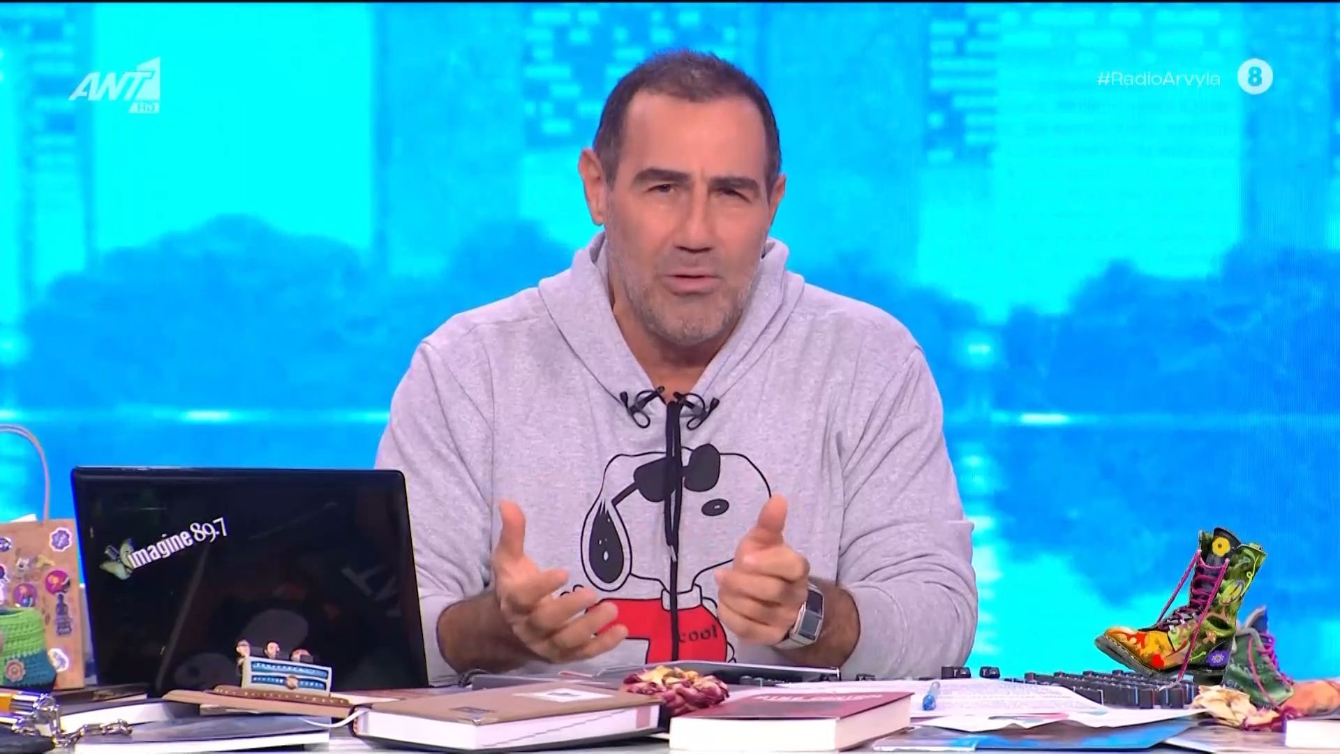 Α. Κανάκης: «Δεν έχω σκοπό να διαβάσω το βιβλίο του Α. Τσίπρα»