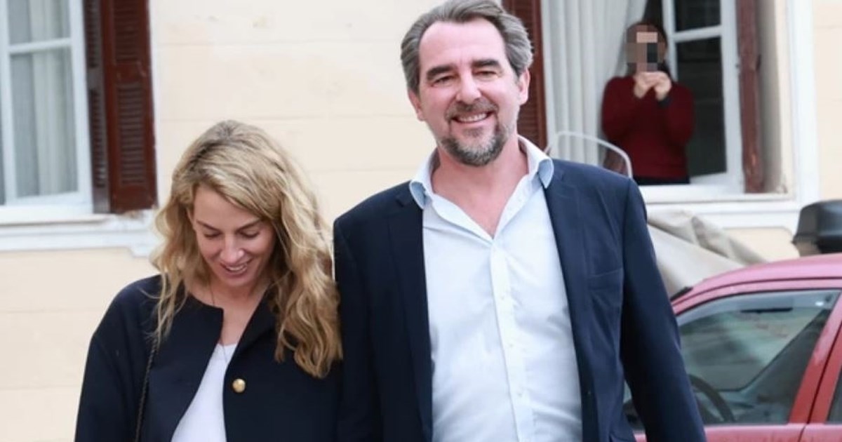 Νικόλαος και Χρυσή: Τι σχολίασαν τα ξένα περιοδικά για την εμφάνιση τους στην πρόβα γάμου;
