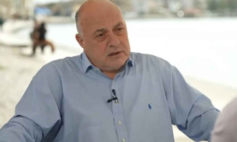 Αχιλλέας Μπέος: «Ανδρισμός δεν είναι εάν θα βοηθήσεις τη γυναίκα σου στο σπίτι»